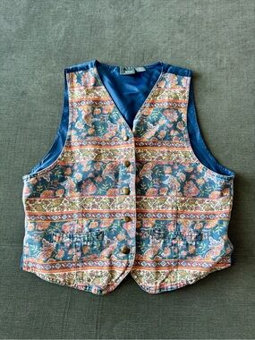 Grandmacore 90s Liz Wear Vintage Paisley Striped Button Front Vest Petite Medium